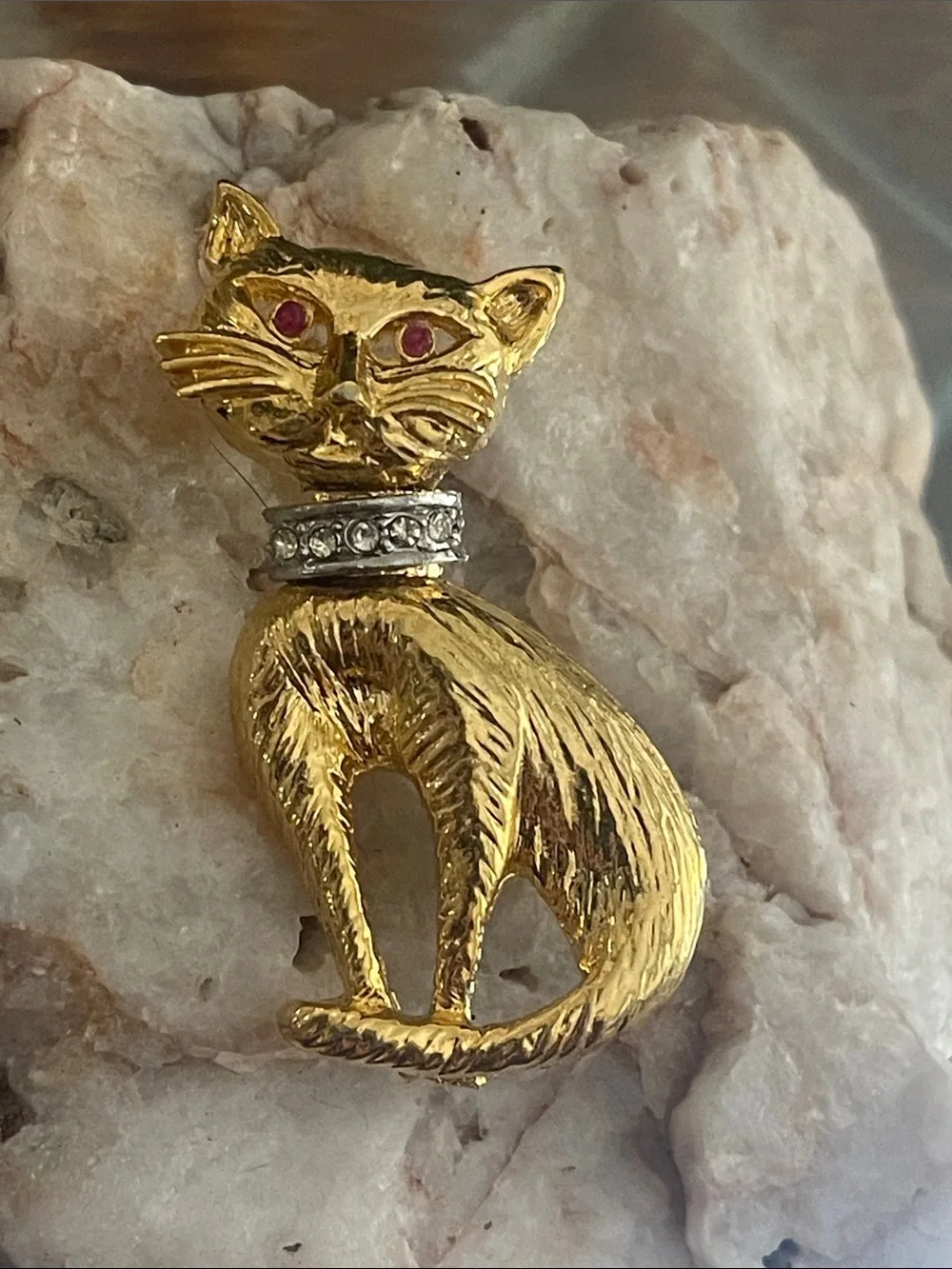 Fancy Kitten Brooch